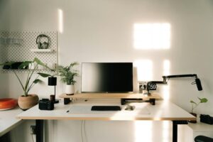 Tips for Creating a Comfortable and Productive Home Office Space